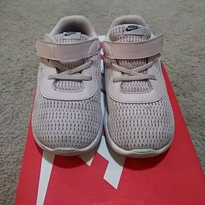 Toddler Nike Tanjun shoes